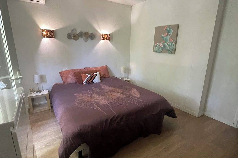 Maison 6-8 Personnes Avec Piscine Proche Cannes in La Roquette-sur-Siagne, Cannes regio