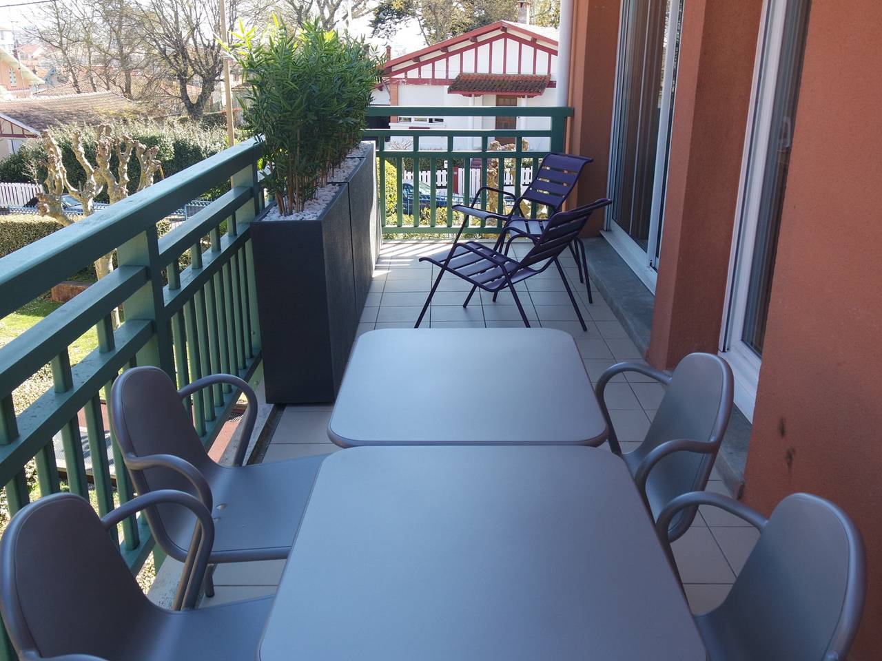 Entire apartment, Duplex Comfortable Near St. Ferdinand Church with Private Parking in Arcachon, Arcachon region