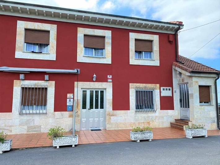 Casa rural para 6 personas, con terraza y jardín, Se admiten mascotas en Bimenes