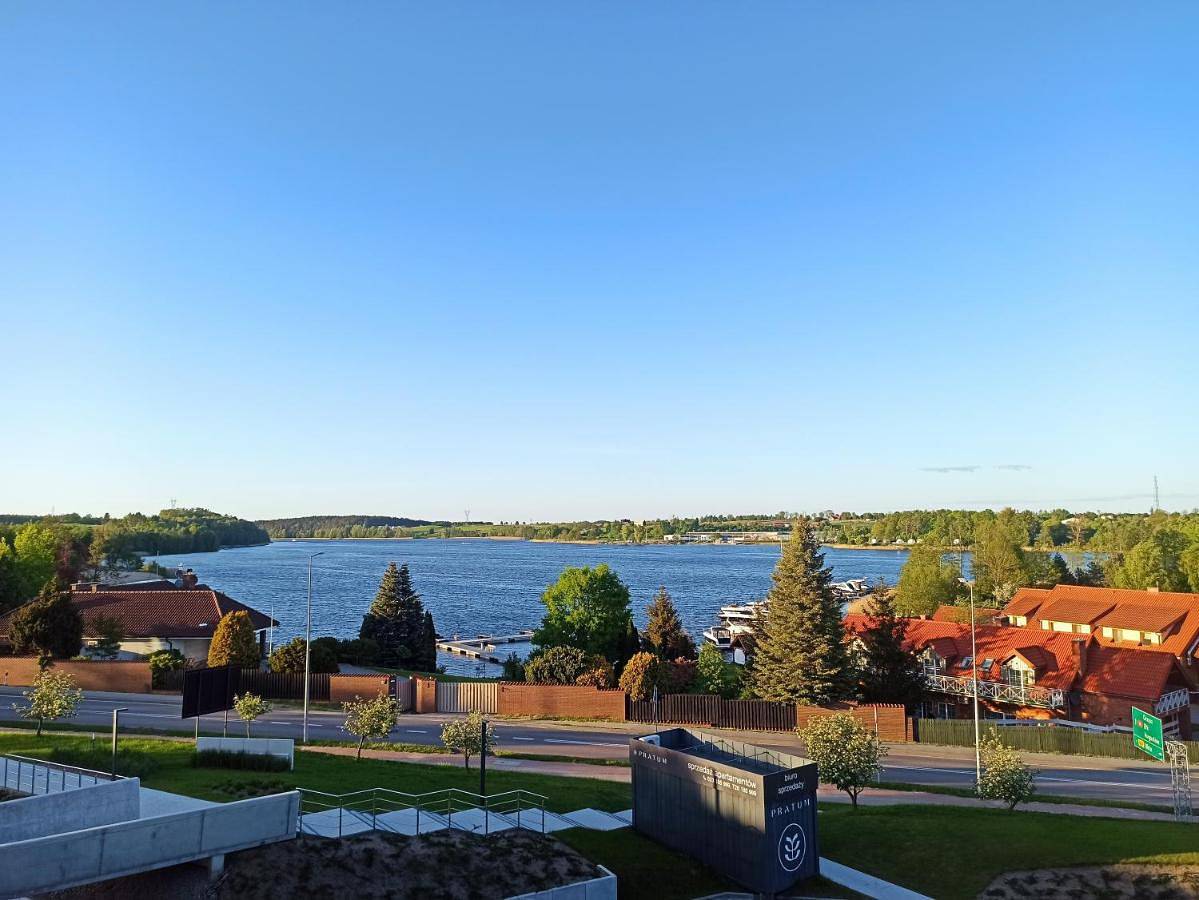 Ganze Wohnung, One-Bedroom Apartment with Lake View in Mikołajki, Powiat Mrągowski