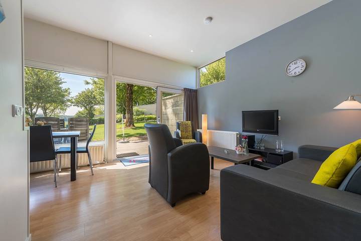 Bungalow für 2 Personen, mit Balkon/Terrasse und Terrasse in Europa - 2