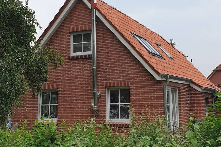 Ferienhaus für 8 Personen, mit Garten in Krummhörn