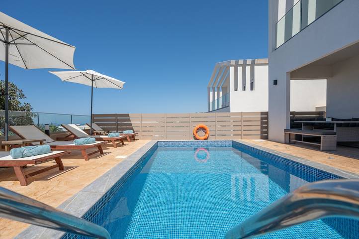 Location de vacances pour 8 personnes, avec vue sur l’océan et jardin à Réthymnon - 2