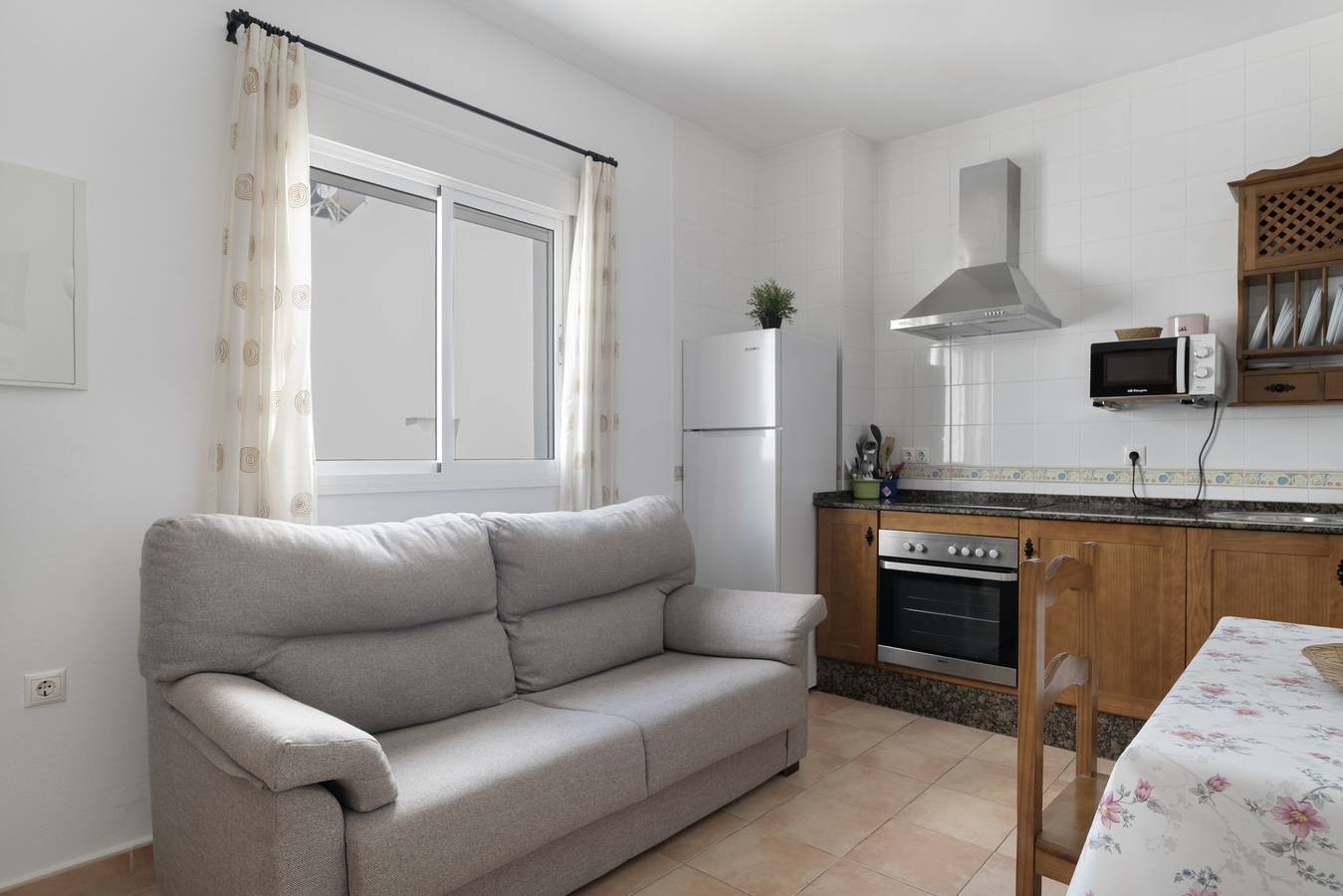 Ganze Wohnung, Ferienwohnung 'Atardecer En Conil' mit privater Terrasse, Balkon und Klimaanlage in Conil de la Frontera, Costa de la Luz