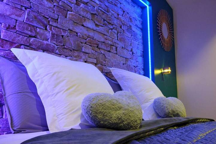 Gîte pour 2 personnes, avec sauna et jacuzzi dans Carspach - 4