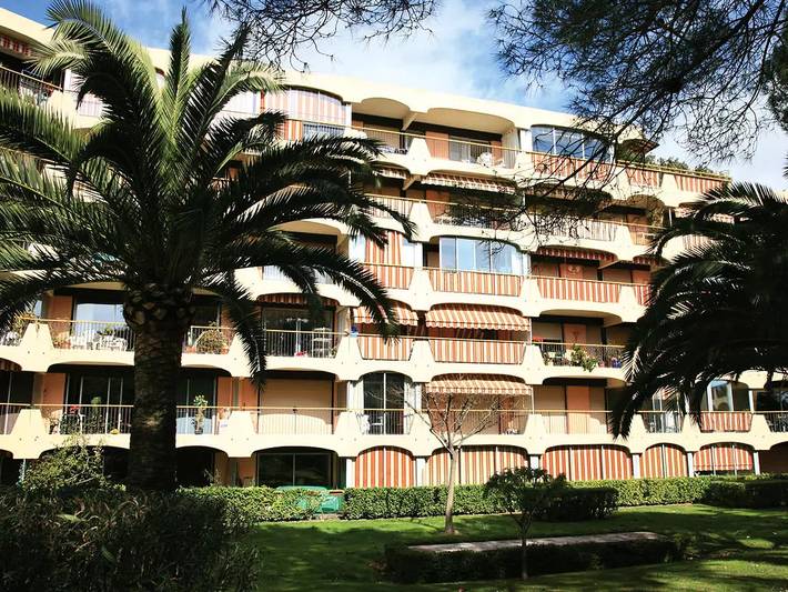 Gîte pour 3 personnes, avec terrasse et piscine, animaux acceptés à Mandelieu-la-Napoule - 2