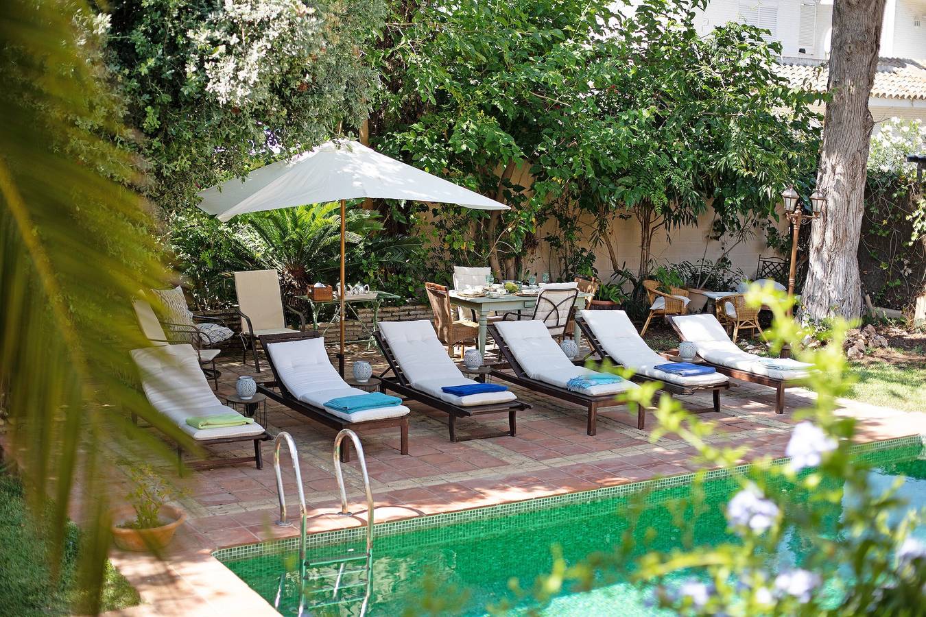 Villa 'Olmo Tree' mit privatem Pool, Wlan und Klimaanlage in Vistahermosa, El Puerto de Santa María