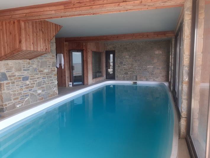 Chalet pour 14 personnes, avec piscine ainsi que jardin et sauna à Les Angles - 3