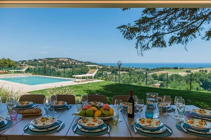 Villa per 12 persone, con giardino, con animali domestici - 1