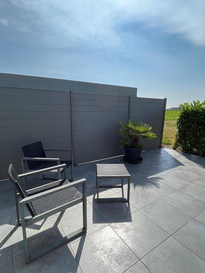 Location de vacances pour 2 personnes, avec sauna et jacuzzi ainsi que terrasse et jardin dans Warhem - 4