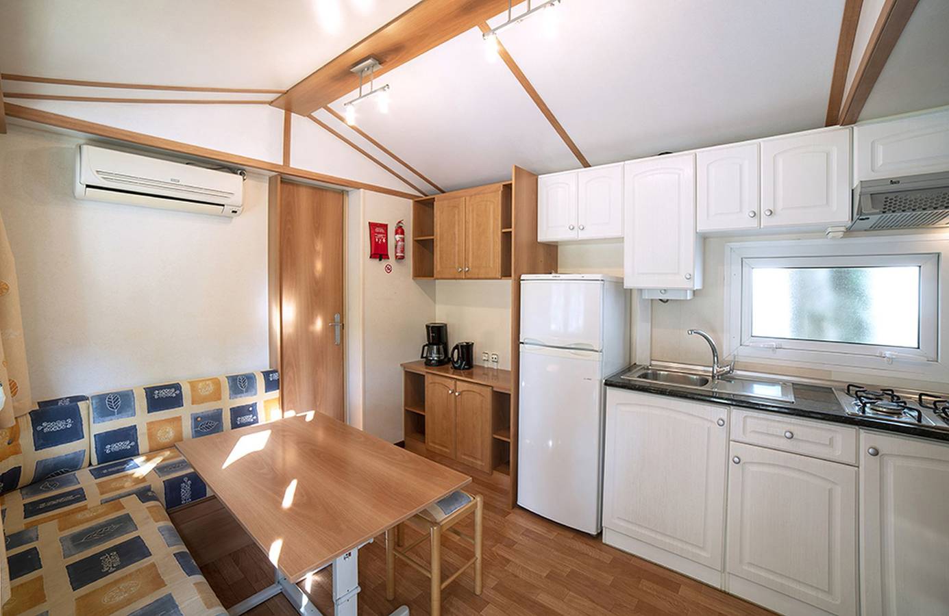 Maison de vacances pour 5 personnes avec piscine in Manerba del Garda, Montagnes autour du lac de Garde