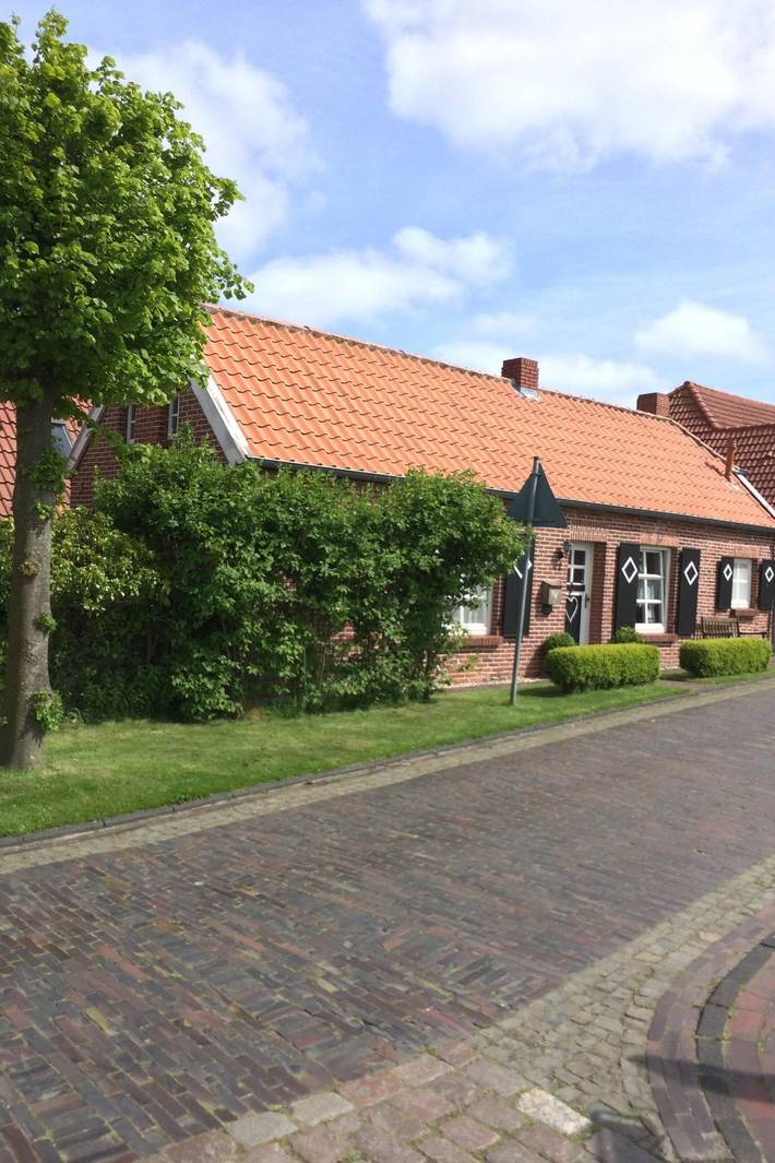 Ferienhaus für 4 Personen, mit Terrasse und Garten in Rysum - 4