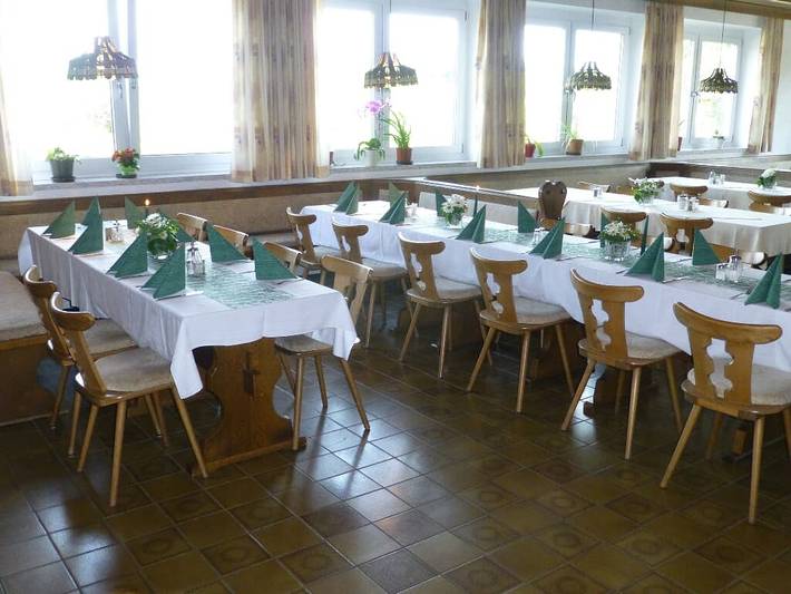 Landgasthof "Altes Haus" - Dreibettzimmer in Waldmünchen, Ostbayern