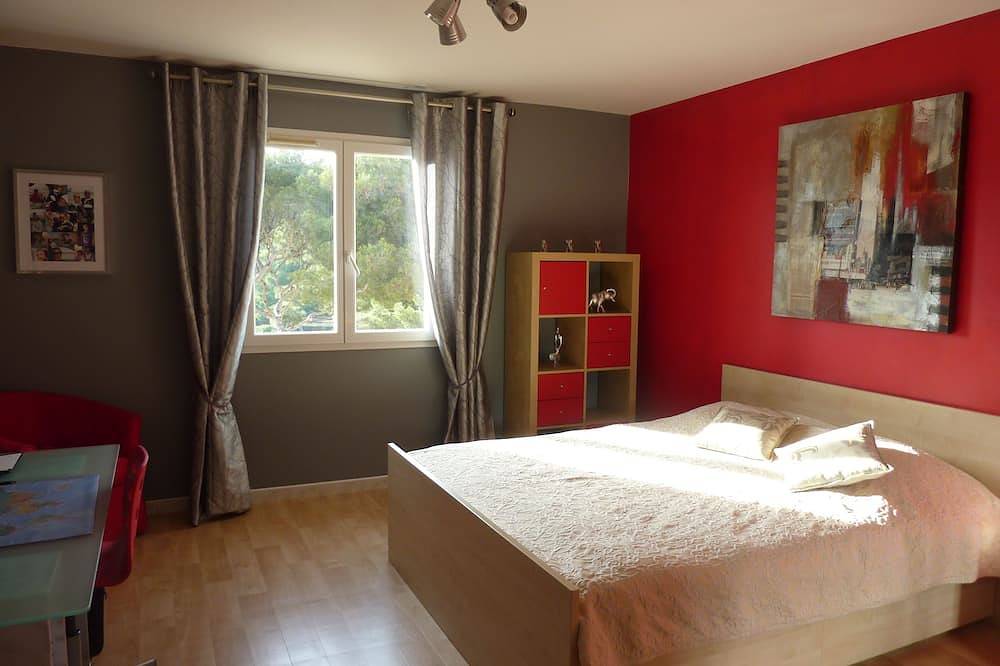 Magnificent Contemporary Villa In The Calanques With Sea View in Ensuès-la-Redonne, Mittelmeerküste (Frankreich)