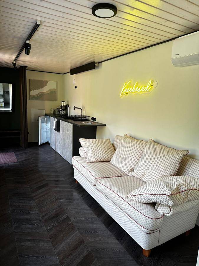 Camping für 2 Personen, mit Whirlpool und Sauna sowie Garten in Saaremaa - 4