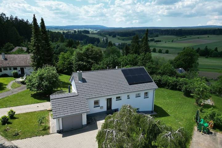 Ferienhaus für 9 Personen, mit Garten, mit Haustier