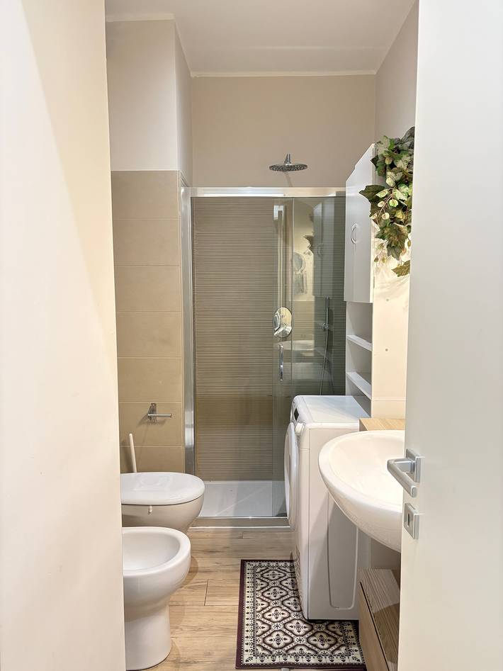 Entire apartment, Cozy Bande Nere Apartment in Milan, Milan Province