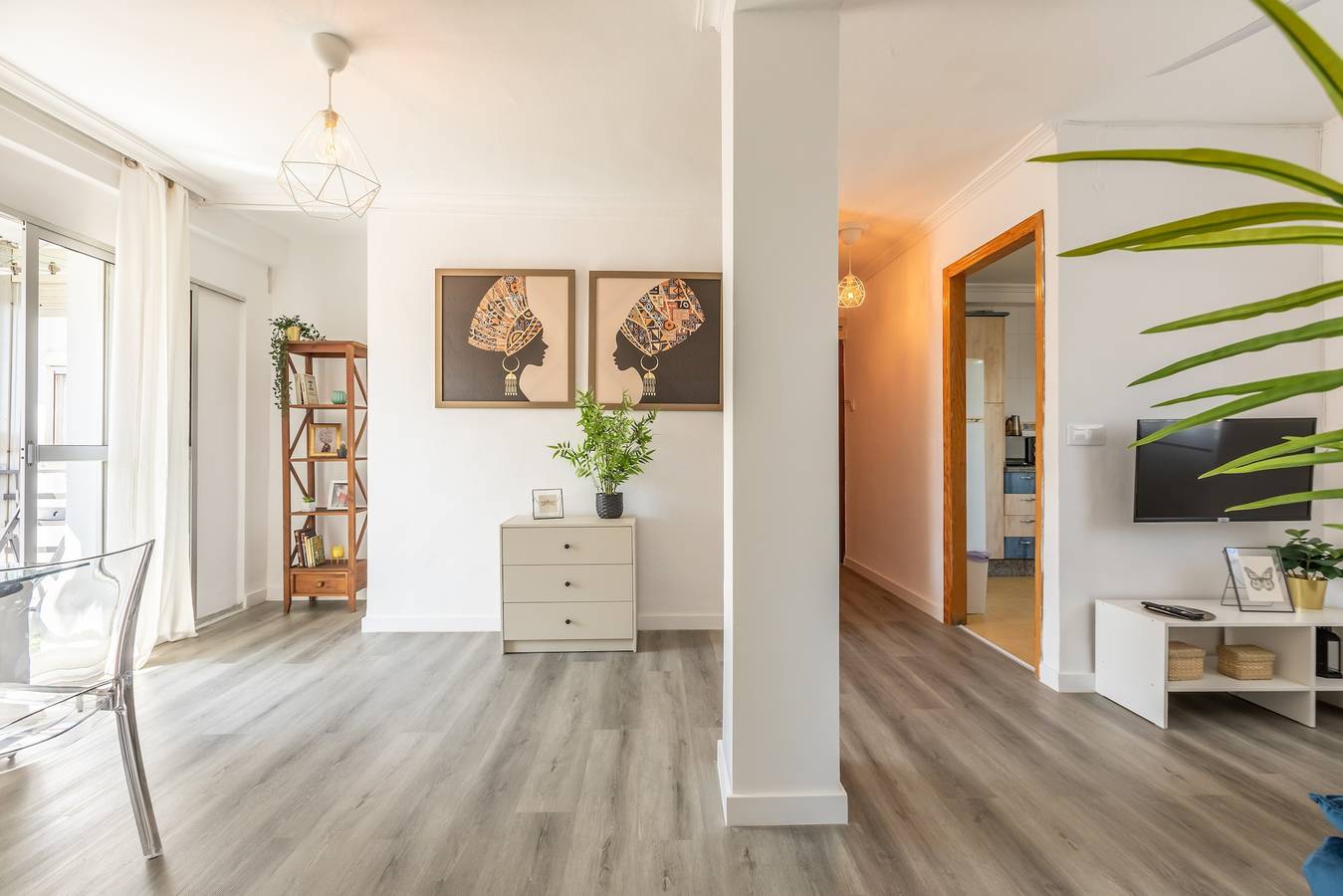 Apartamento entero, Apartamento 'Marahome' con balcón, Wi-Fi y aire acondicionado in Central Seville, Sevilla