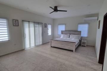 Ferienwohnung für 8 Personen in Sint Maarten, St. Martin, Bild 2