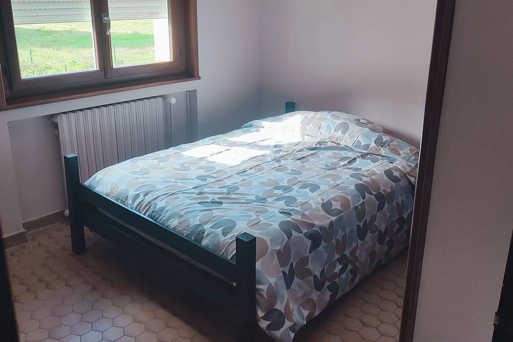 Large and pleasant 150M2 house near Lyon in Saint-Romain-de-Jalionas, La Tour-du-Pin und Umgebung