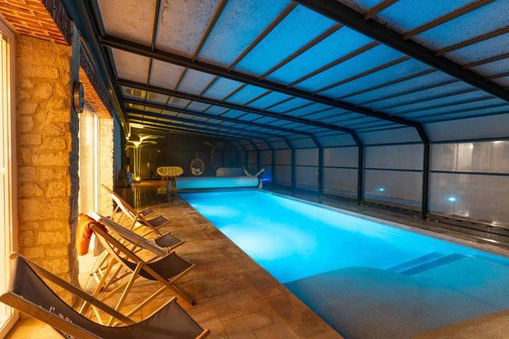 Maison d’hôte pour 15 personnes, avec jacuzzi et jardin ainsi que piscine et sauna en Picardie - 2