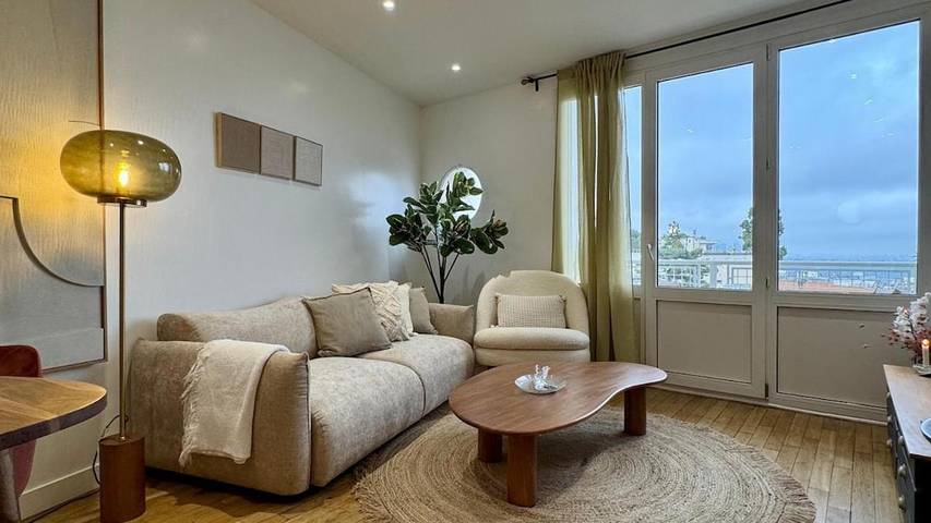 Appartement de vacances pour 3 personnes, avec vue et balcon à Saint-Cloud