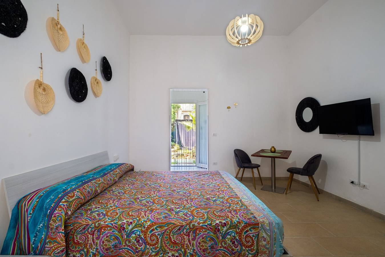 Ganze Wohnung, Ferienhaus 'Levante' mit Gemeinschaftsterrasse, Wlan und Klimaanlage in San Cesario di Lecce, Lecce Provinz