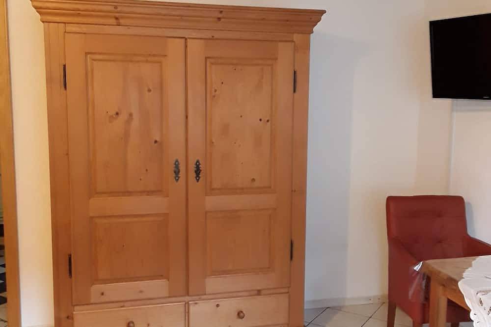 Ganze Wohnung, Ferienwohnung Hunz - Fewo 1 in Schutz, Vulkaneifel