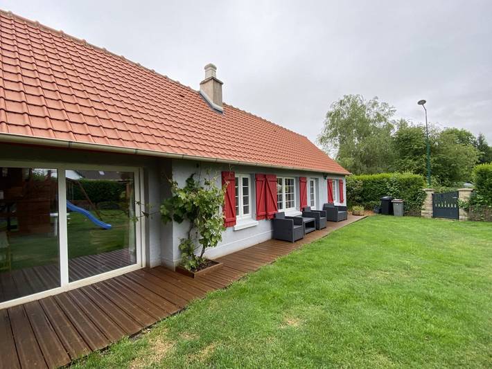 Gîte pour 6 personnes, avec terrasse et jardin, animaux acceptés à Saint-Quentin-en-Tourmont - 4