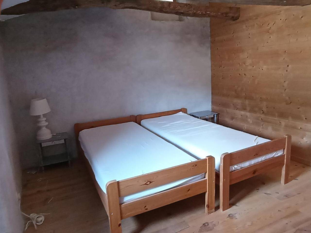 Appartement entier, Two-Bedroom House in Le Collet-de-Dèze, Parc national des Cévennes