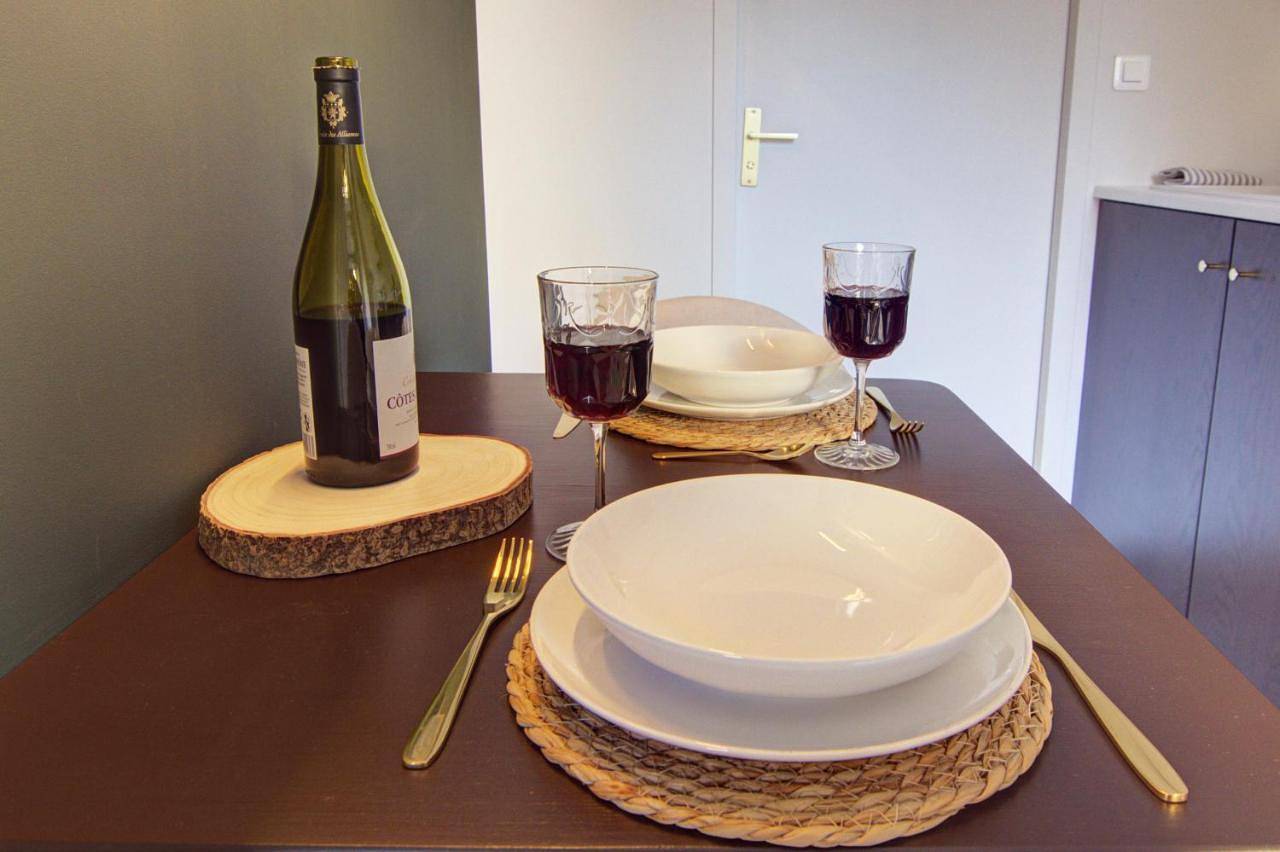 Appartement entier, One-Bedroom Apartment in Rosières, Haute-Loire