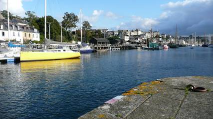 Bateau pour 6 personnes, avec terrasse, animaux acceptés en Bretagne