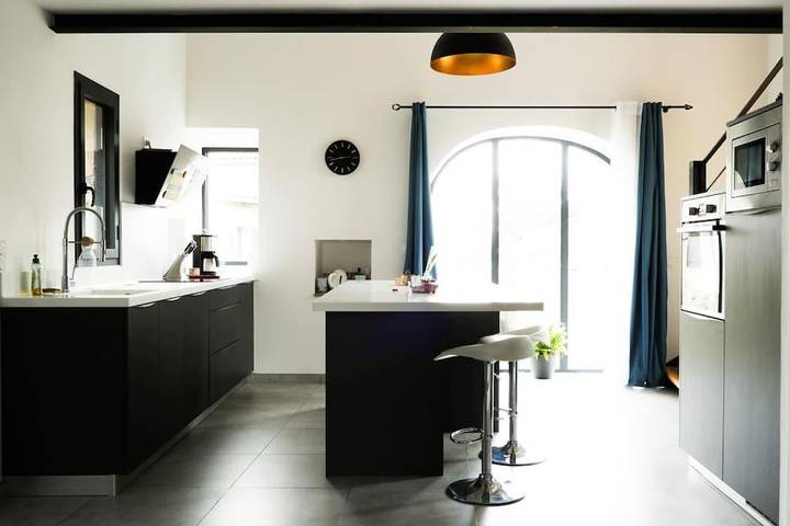 Location de vacances pour 6 personnes, avec jardin et vue à Saint-Étienne-de-Boulogne - 3