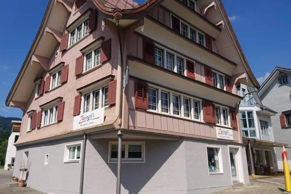 Ganze Wohnung, Zwinglis Fewo Klärli in Nesslau, Zürich Voralpen