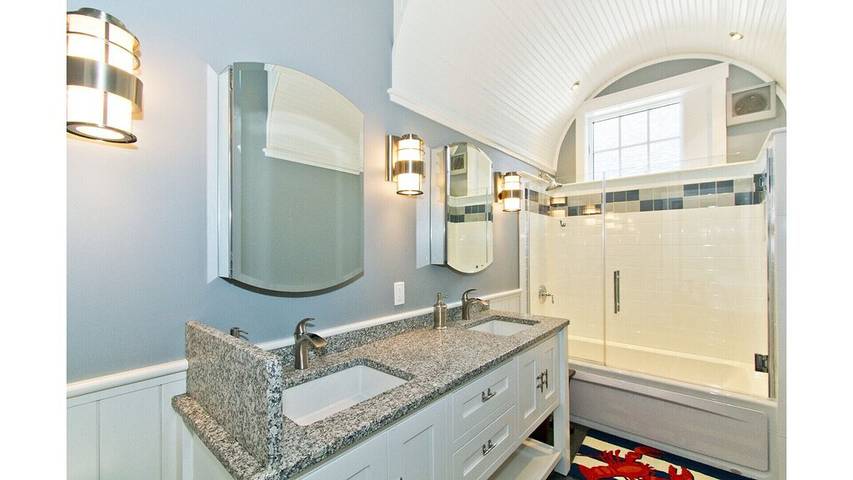 Vacation rental for 6 people, with pool and balcony in Camden (ME)