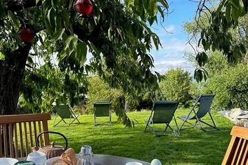 Gîte pour 4 personnes, avec jardin et terrasse à Cricquebœuf