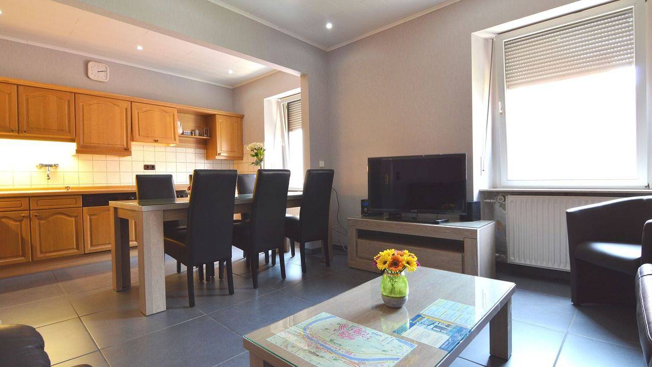 Ganze Ferienwohnung, Ferienwohnung für 14 Personen (19 m²) in Zell (Mosel) in Zell Stadt (Mosel), Zell (Mosel)