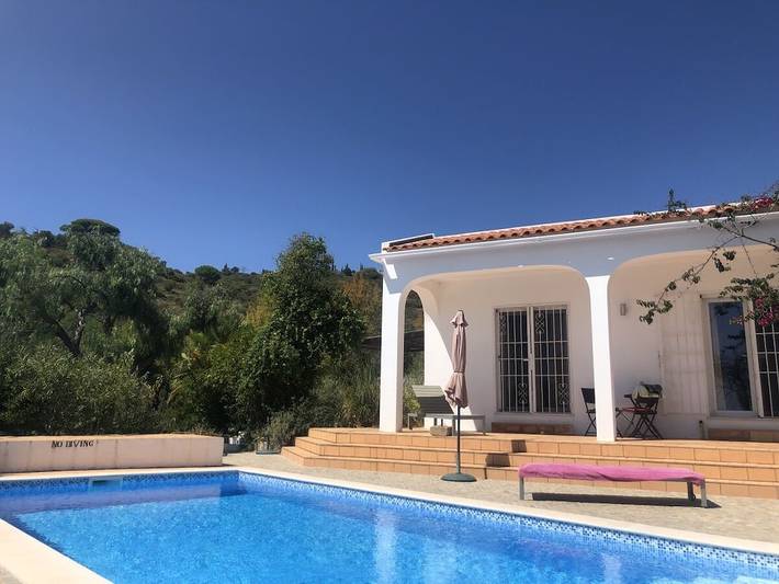 Location de vacances pour 4 personnes, avec terrasse dans Estoi - 3