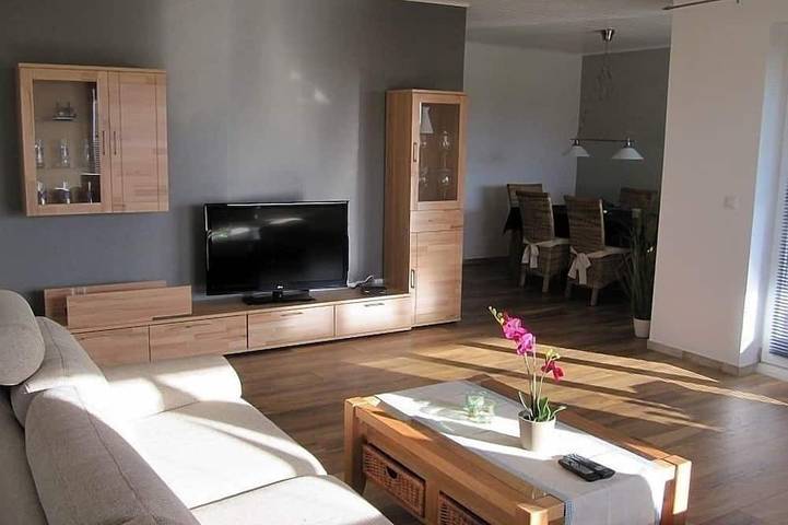 Ferienhaus für 5 Personen, mit Terrasse und Garten in Hasselberg