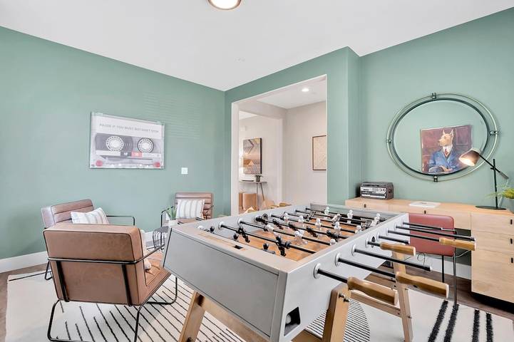 Vacation rental for 20 people, with hot tub and terrace in Coachella