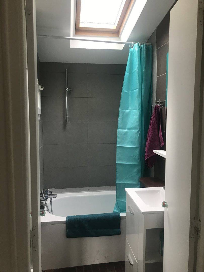 Jolie chambre vue port (possibilité petite chambre sup) - Chambre mansardée vue mer in Saint-Martin-du-Littoral, Région du Havre