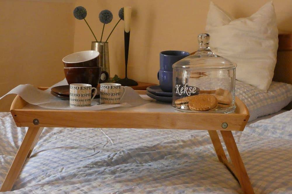 Ganze Wohnung, Komfort-Ferienwohnung im Landhausstil mit \"Heidi-Zimmer\" in Pommern (Deutschland), Cochem-Zell