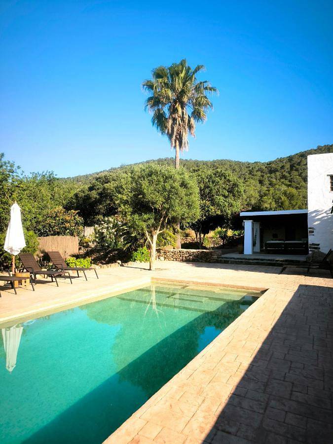 Casa rural para 8 personas, con Balcón y Terraza además de Jardín y Piscina en San Miguel de Balansat - 4