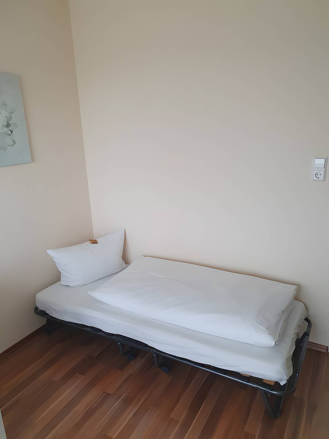 Ganzes Studio, Studio 'Nr 1' mit Balkon und Wi-Fi in Illertissen, Bayerisch Schwaben