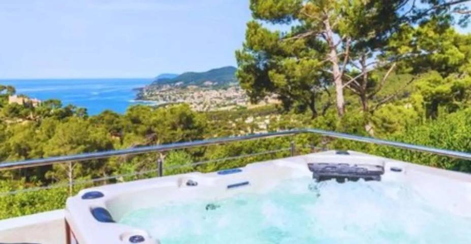 Gîte pour 6 personnes dans Plage Font Brun Carqueiranne