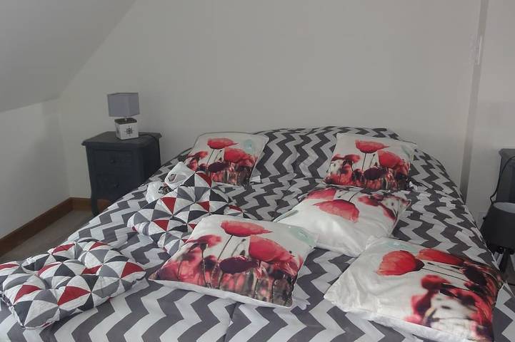 Location de vacances pour 10 personnes, avec terrasse et jardin, animaux acceptés à Ploubazlanec - 4