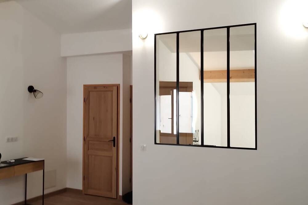 Chambre Dhôte Suite Prestige 45m2 Dans un Village Pittoresque du Var in Ampus, Draguignan en omgeving