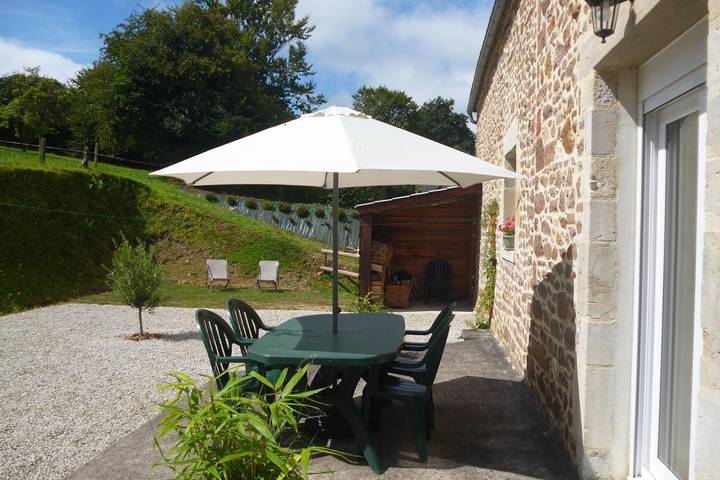Gîte pour 4 personnes, avec terrasse à Saint-Joseph (Manche)
