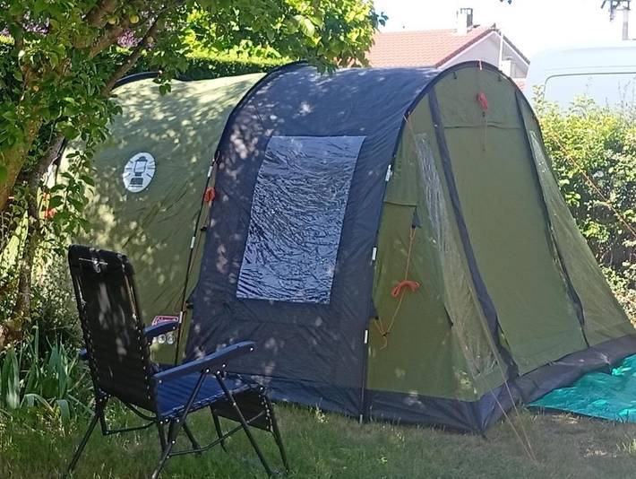 Camping pour 3 personnes, avec Jardin