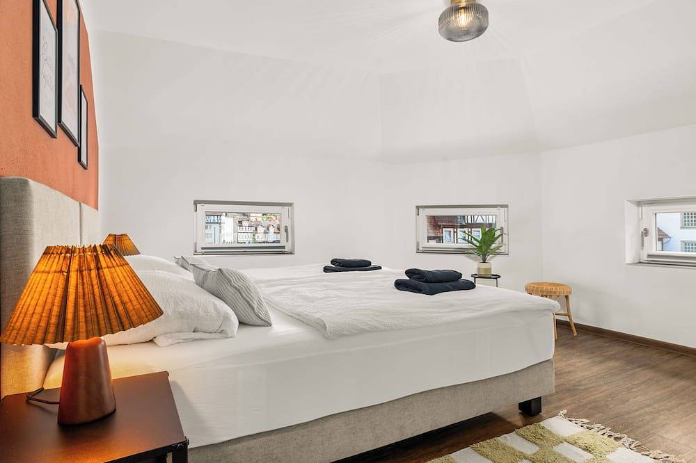 Ganze Wohnung, Lumen - Design Loft mit Ausblick - Balkon in Rotenburg an der Fulda, Knüllgebirge